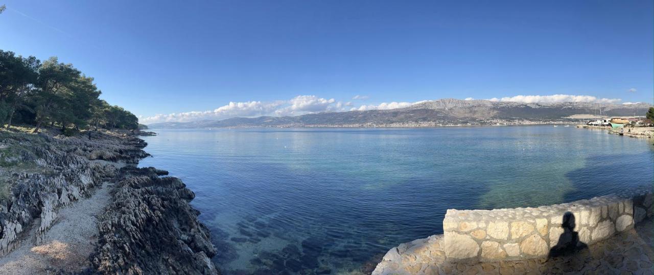 Spacious Apartment Close To The Sea In Kastel Luksic Kaštela المظهر الخارجي الصورة